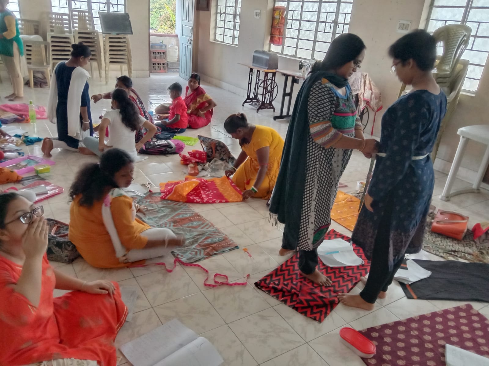 Read more about the article PDG. Dr. Kirti Ranjan Dey, RID 3240 & PDC Mrs. Subinita Dey, IWD 324 Memorial Charitable Vocational Sewing Training Institute