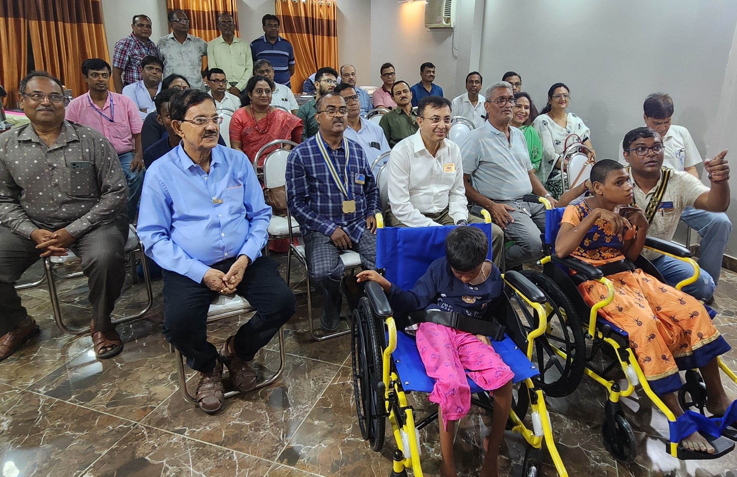 Read more about the article Donation of wheel chairs