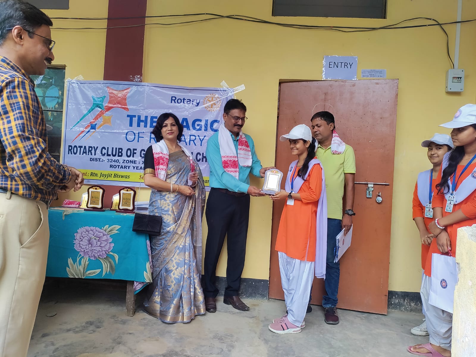 Read more about the article Prize distribution of Art & Craft competition held at DNNK H.S.School