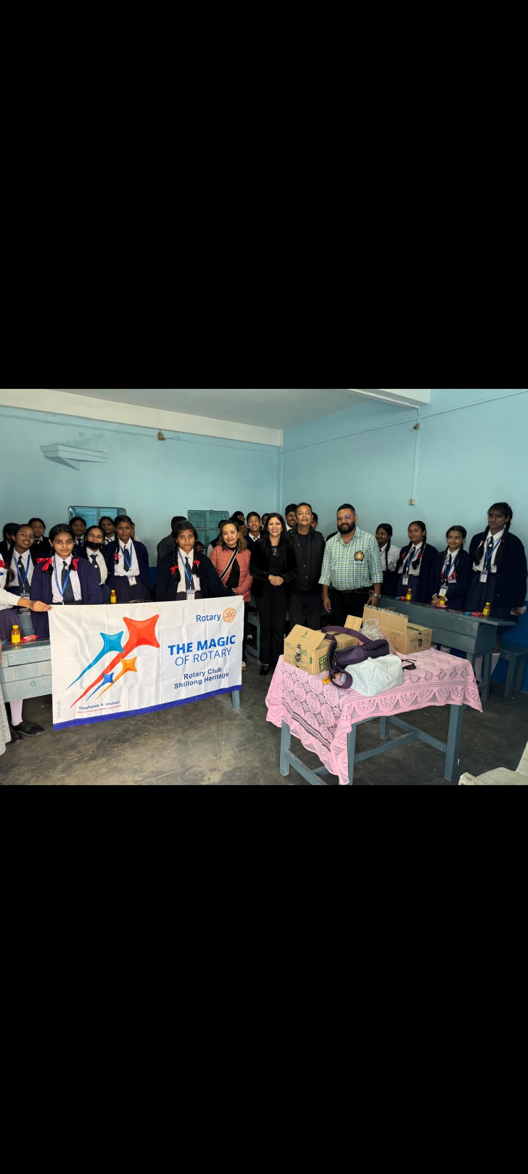 Read more about the article The Rotary Magic- Celebrating Children’s day at Arya Kanya School