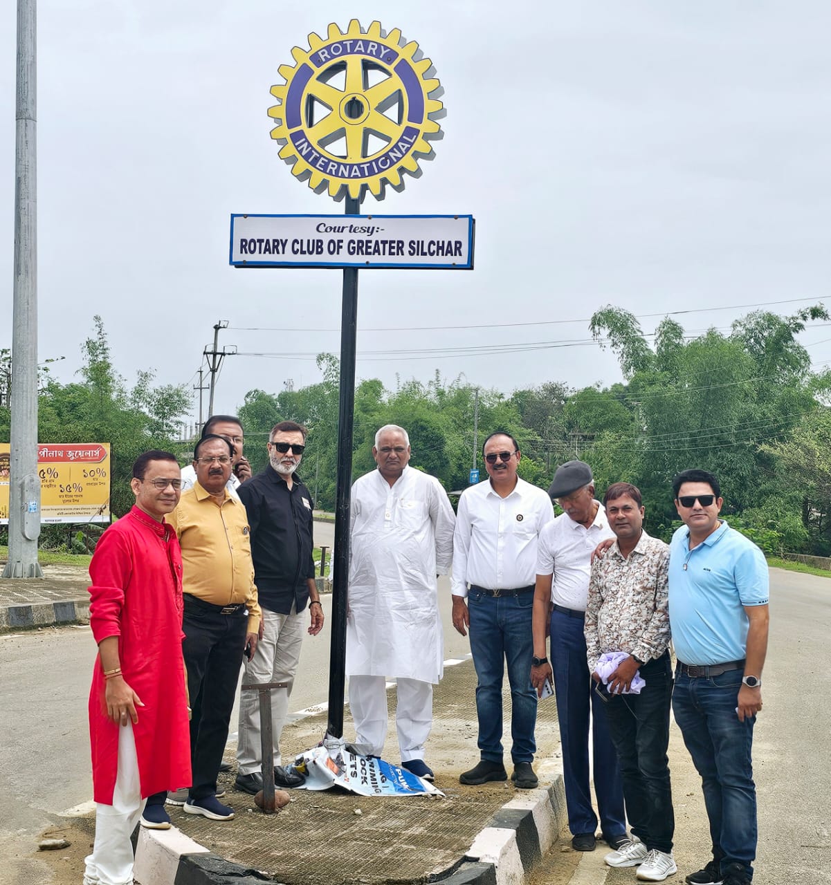 Read more about the article PUBLIC IMAGE: Inaugurated THE ROTARY WHEEL in Silchar Udharbond Road