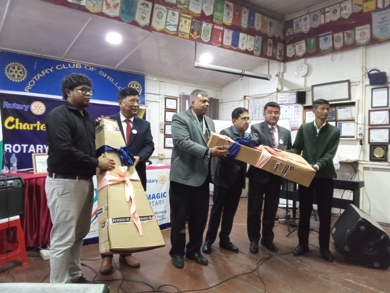 Read more about the article Gift of 2 guitars to Melodia School of Music