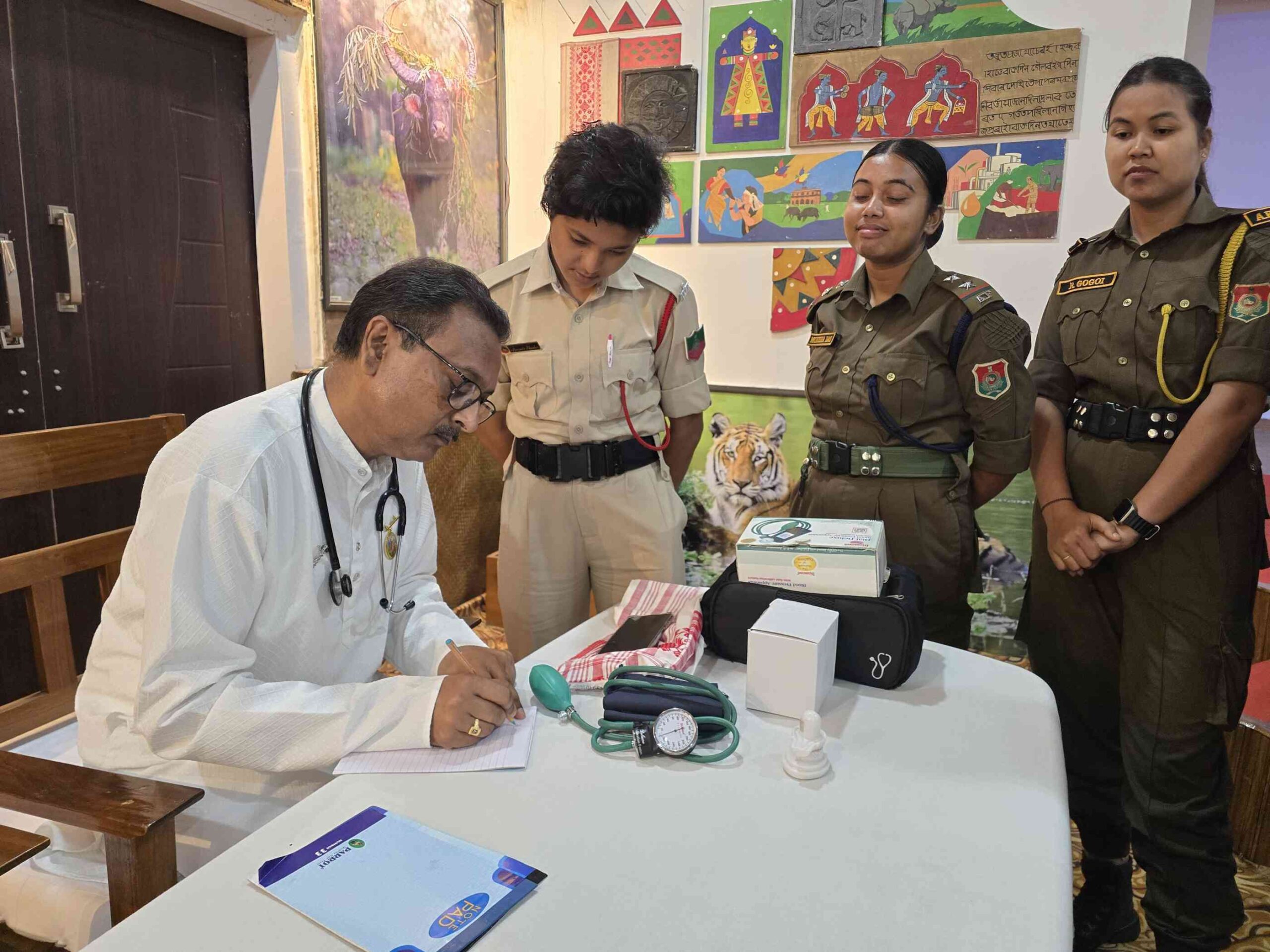 Read more about the article Operation KAZIRANGA- HEALTH CHECK UP CAMP