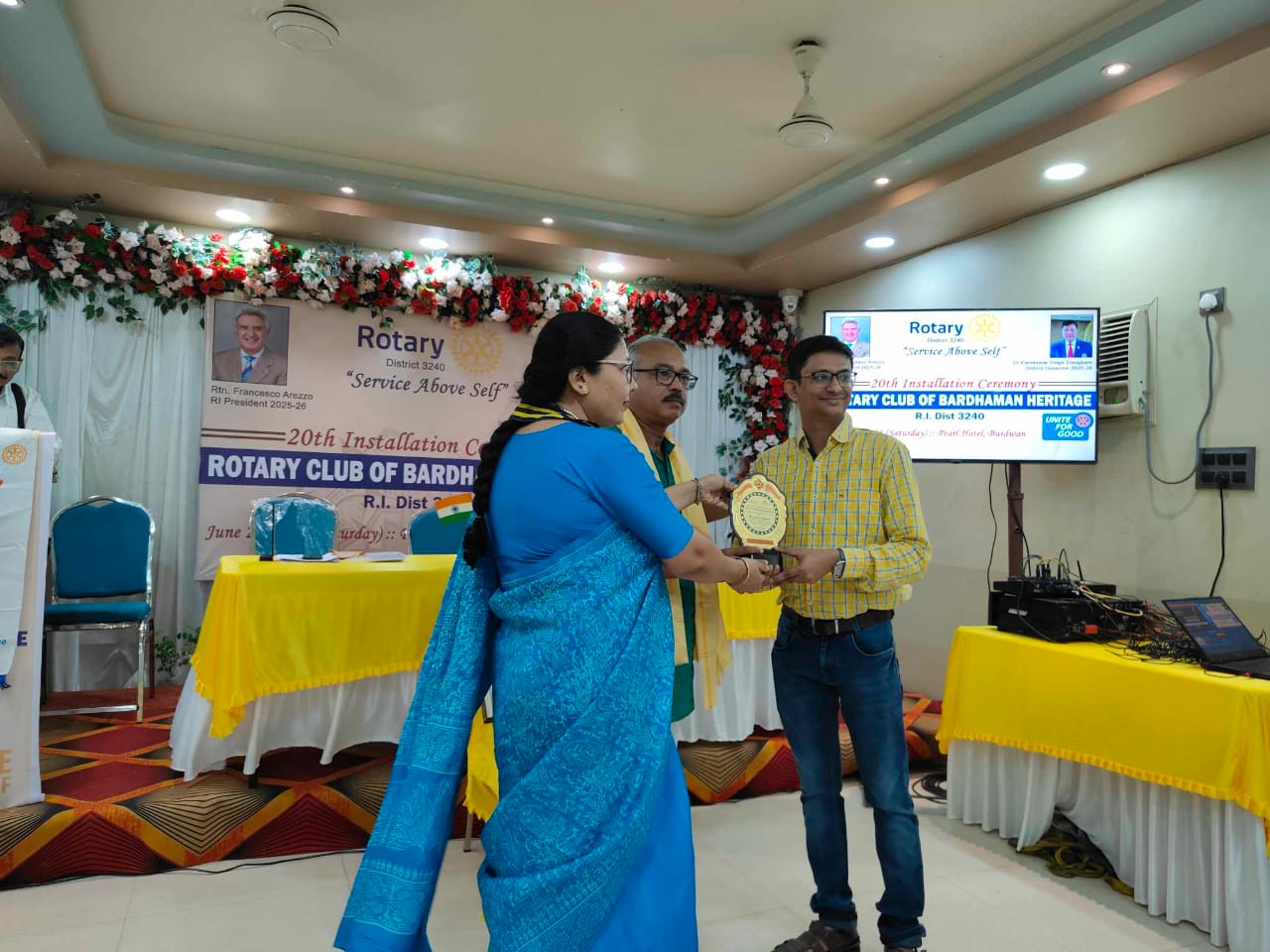 Read more about the article Vocational Excellence Award to a Dakjogi